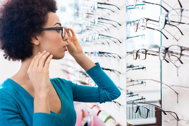 What to know about buying glasses online