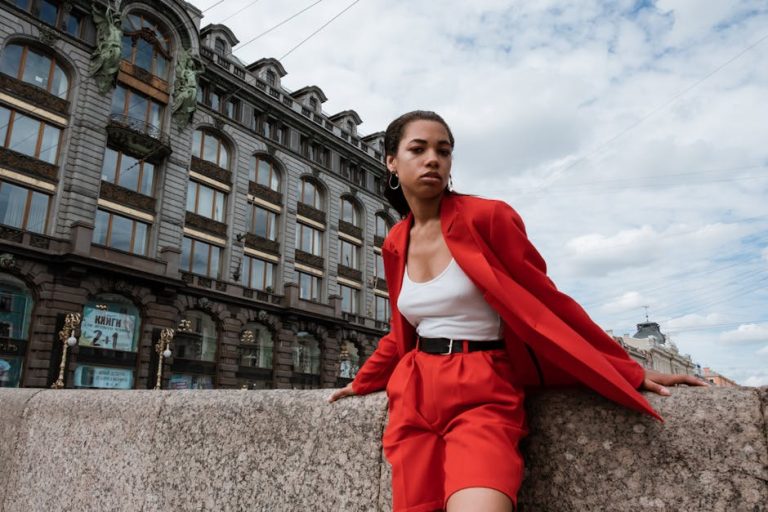 Best Blazers to Style with Black Pants for 2024