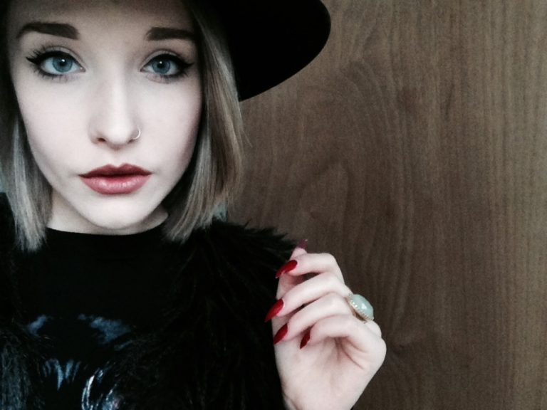 WEARING // rottweiler T