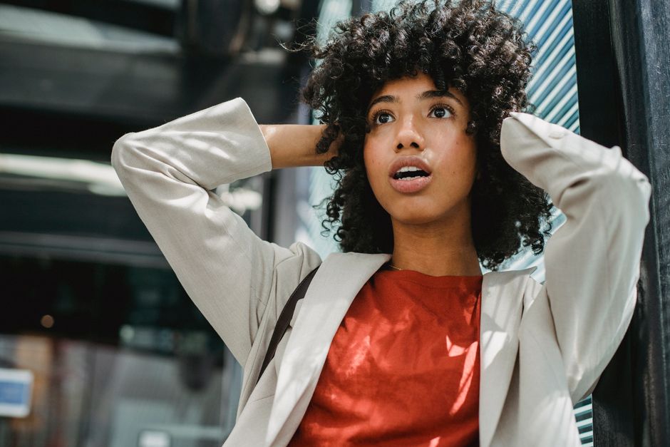 Preventing Frizz in Humid Weather