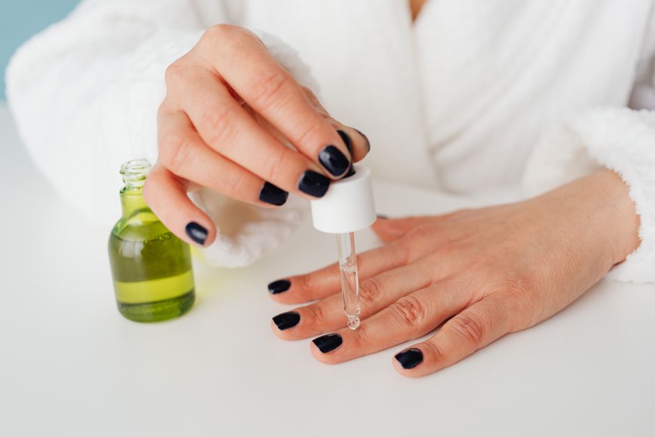 Spring Nail Care: Keeping Natural Nails Strong