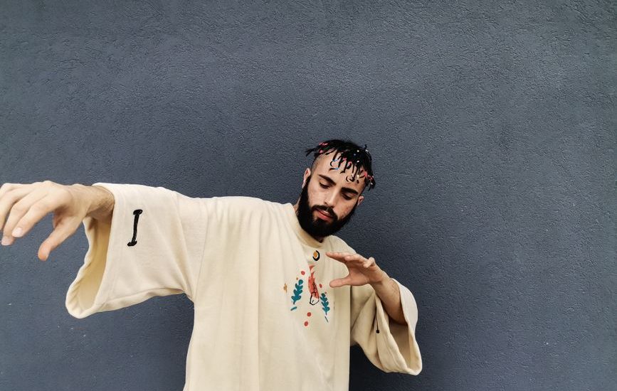 How to Style Oversized Hoodies Without Looking Sloppy
