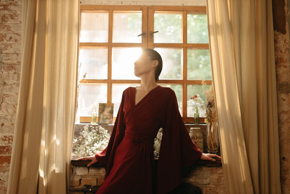 Wrap Dress Styling Guide for Every Season